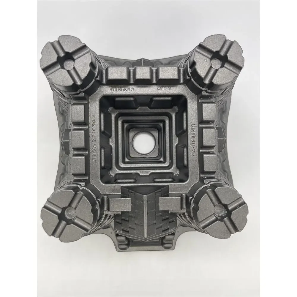 Nordic Ware Cast Aluminum Castle Bundt Cake 10 Cup Baking Pan USA